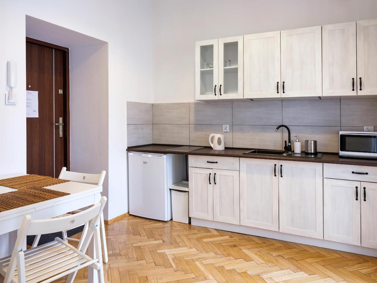 Classic Apartments Pilsudskiego Street คราคูฟ ภายนอก รูปภาพ